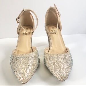 Top Moda rose gold sparkle women’s heels. Pointed toe. Size 9